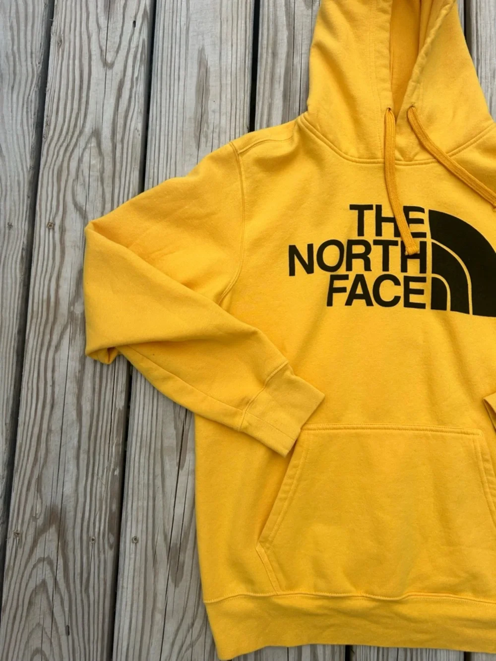 The North‎ Face Hoodie Yellow Pullover Big Logo Sweatshirt Men’s Medium EUC